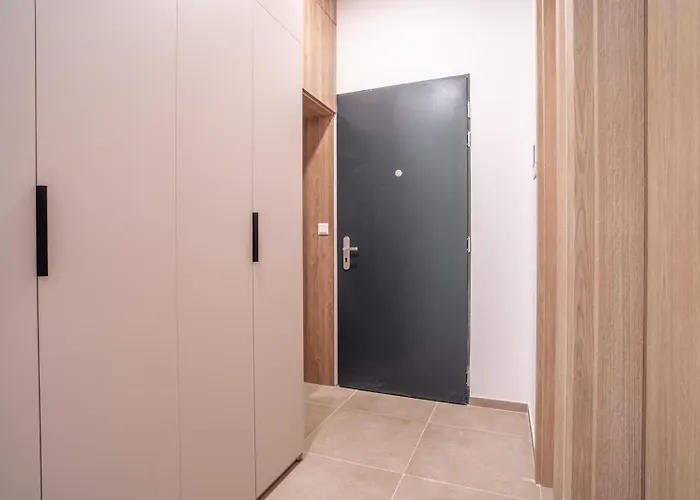 Patronka - Stylish With A Divided Sleeping Area Appartement