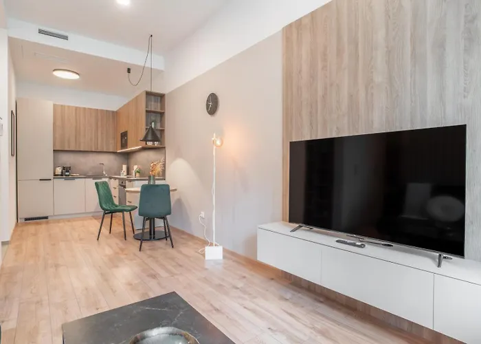 Patronka - Stylish With A Divided Sleeping Area Appartement