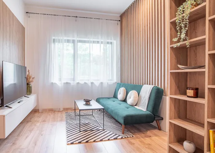 Patronka - Stylish With A Divided Sleeping Area Appartement Bratislava