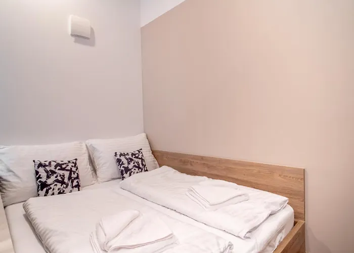 Patronka - Stylish With A Divided Sleeping Area * براتسيلافا