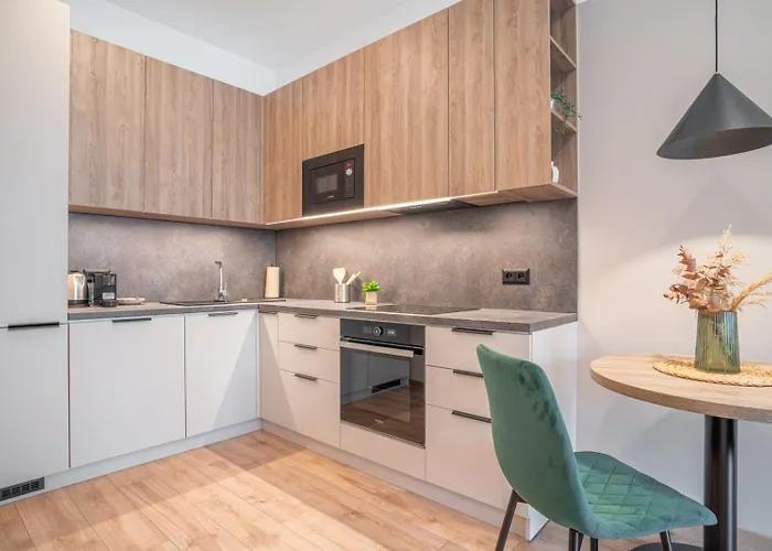 Patronka - Stylish With A Divided Sleeping Area *